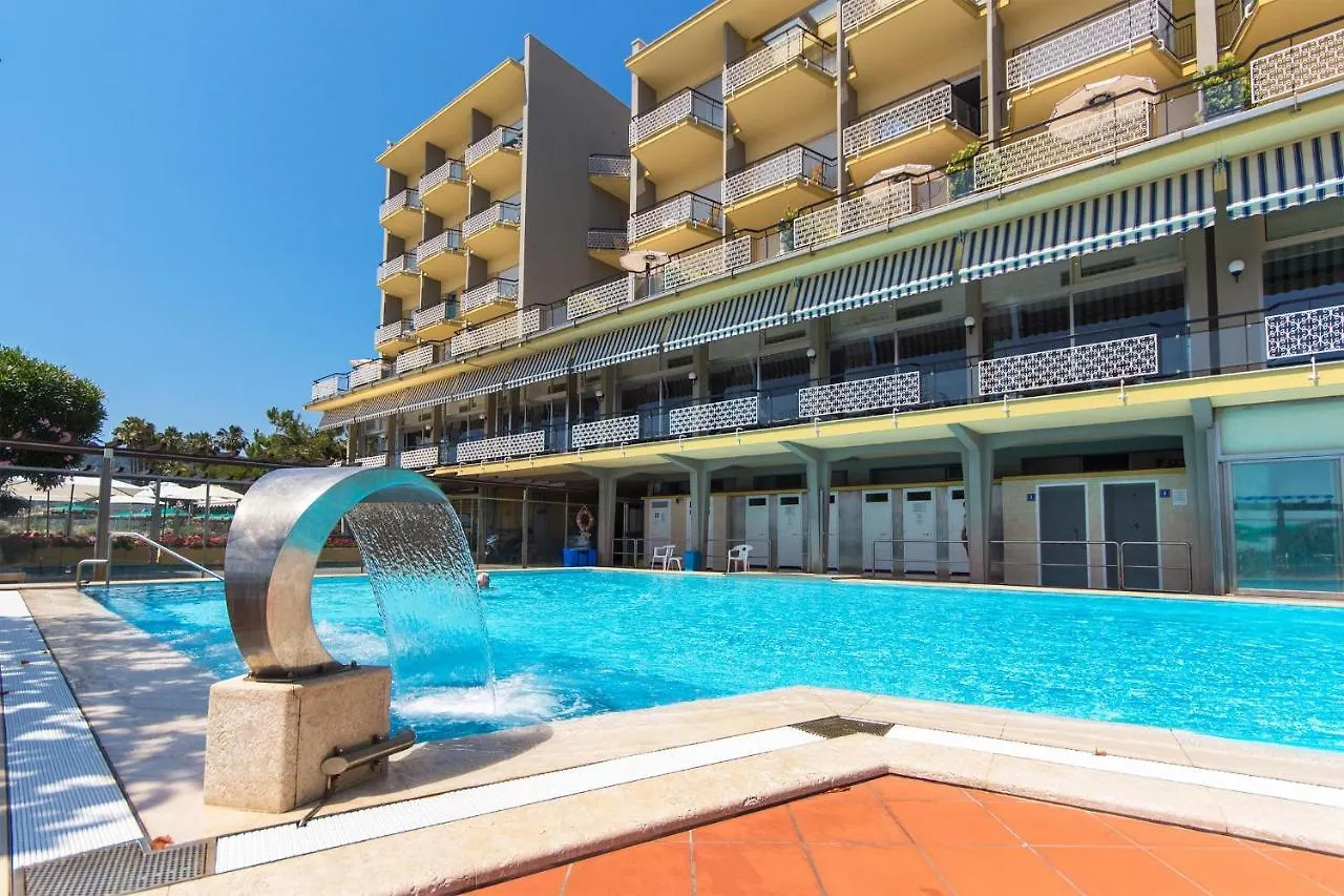 דיאנו מרינה Hotel Bellevue Et Mediterranee 4*, דיאנו מרינה איטליה